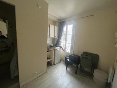 Louer Appartement 10 m2 Paris-17eme-arrondissement