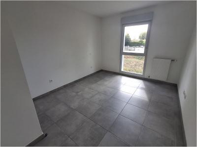 Louer Appartement Saint-jory 542 euros