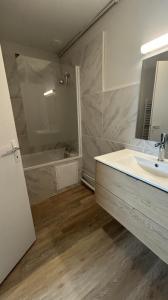 Louer Appartement Lyon-6eme-arrondissement 615 euros