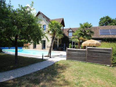 For sale Chalon-sur-saone 9 rooms 293 m2 Saone et loire (71100) photo 0