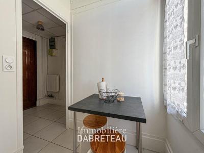 Louer Appartement 137 m2 Lyon-6eme-arrondissement