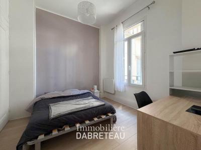Louer Appartement Lyon-6eme-arrondissement 556 euros