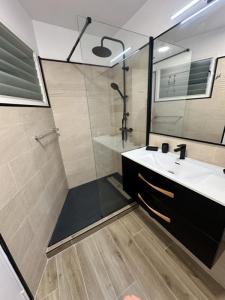 Acheter Appartement Saint-francois 156000 euros