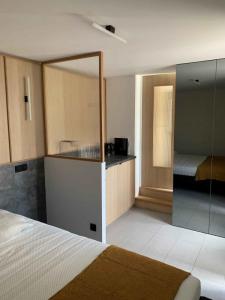For rent Montrouge 1 room 14 m2 Hauts de Seine (92120) photo 0