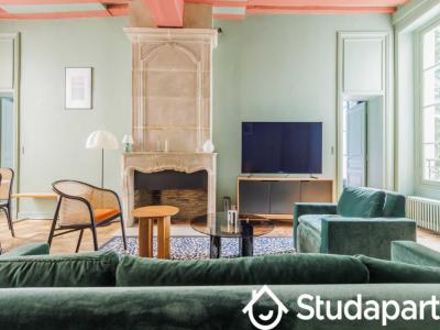 Louer Appartement Paris-4eme-arrondissement 6000 euros