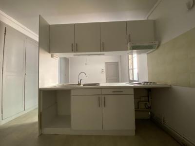 For rent Avignon 3 rooms 58 m2 Vaucluse (84000) photo 2
