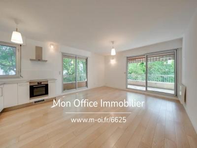 For sale Marseille-8eme-arrondissement 2 rooms 46 m2 Bouches du Rhone (13008) photo 2