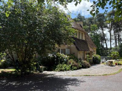 For sale Guerande 9 rooms 320 m2 Loire atlantique (44350) photo 0