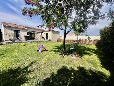 For sale 5 rooms 106 m2 Gard (30800) photo 0
