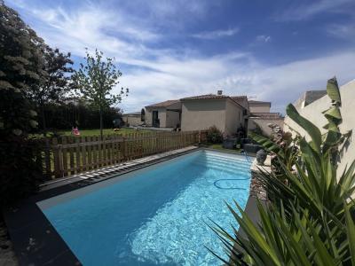 For sale 5 rooms 106 m2 Gard (30800) photo 1