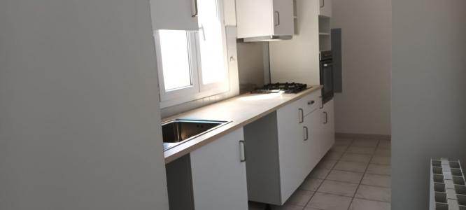 For rent 60 RUE ROUSSY 6 rooms 122 m2 Gard (30900) photo 0