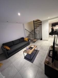For rent CENTRE VILLAGE 3 rooms 64 m2 Herault (34800) photo 0