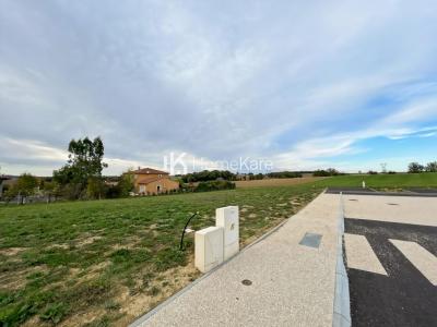 Acheter Terrain Isle-jourdain 128000 euros