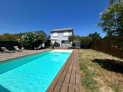 For sale Ambes 5 rooms 82 m2 Gironde (33810) photo 0