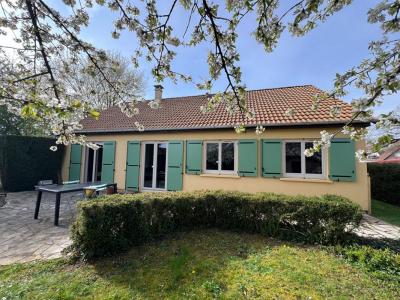 For sale Neuville-sur-sarthe 4 rooms 103 m2 Sarthe (72190) photo 0