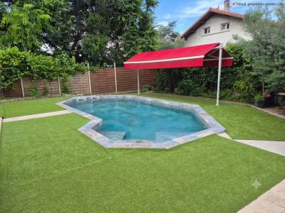 Annonce Vente 7 pi�ces Maison Bron 69
