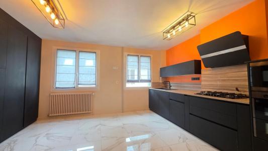 For sale Bourges 6 rooms 171 m2 Cher (18000) photo 0