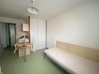 For sale Clermont-ferrand 1 room 18 m2 Puy de dome (63000) photo 2