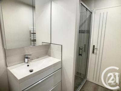 Louer Appartement Vitry-sur-seine 980 euros