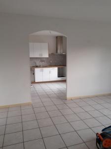 Annonce Location 4 pi�ces Appartement Venzolasca 20