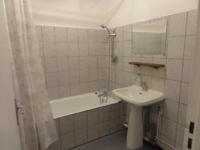 For rent Creusot 1 room 35 m2 Saone et loire (71200) photo 4