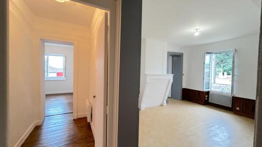 Annonce Location 4 pi�ces Appartement Cavignac 33
