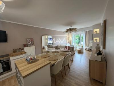For sale Tourcoing 3 rooms 68 m2 Nord (59200) photo 2
