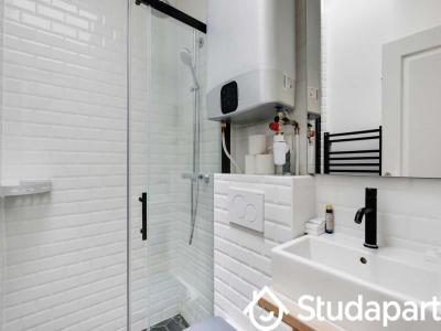 Annonce Location Appartement Paris-10eme-arrondissement 75