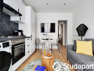 Louer Appartement 39 m2 Paris-18eme-arrondissement