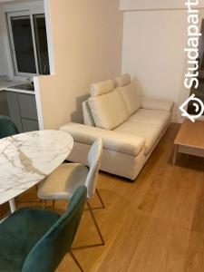 Louer Maison Paris-15eme-arrondissement 2990 euros