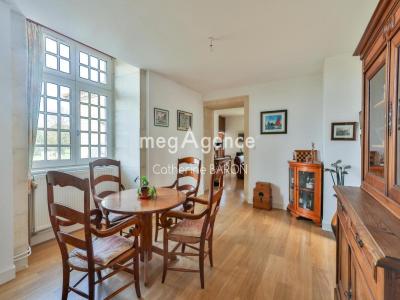 Acheter Appartement 220 m2 Douhet
