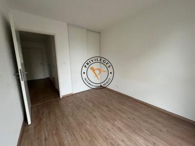 Louer Appartement Reze 839 euros