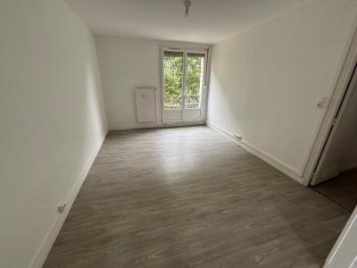 For rent Charleville-mezieres 3 rooms 51 m2 Ardennes (08000) photo 0