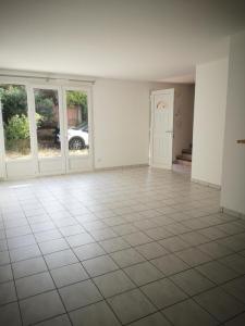 For rent Saint-jean 4 rooms 96 m2 Haute garonne (31240) photo 0