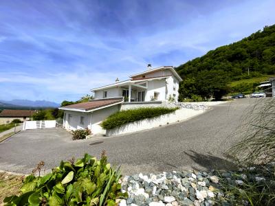 For sale Pierre 7 rooms 143 m2 Isere (38570) photo 0