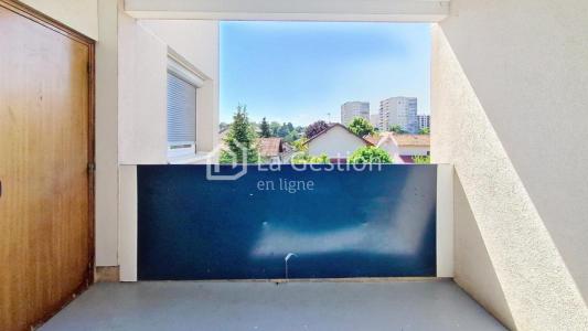 Louer Appartement Bron 718 euros