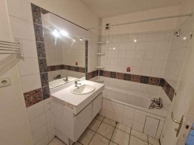 Louer Appartement Lyon-3eme-arrondissement 898 euros