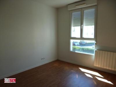 Louer Appartement 45 m2 Ennery