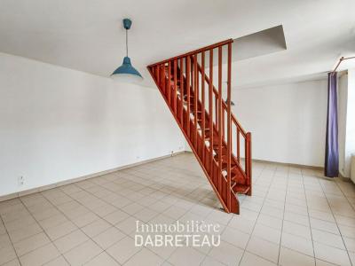 Louer Appartement Villeurbanne 789 euros