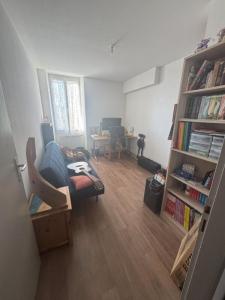 Louer Appartement Echelles 695 euros