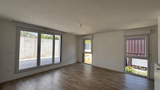 For rent Coueron 3 rooms 63 m2 Loire atlantique (44220) photo 2