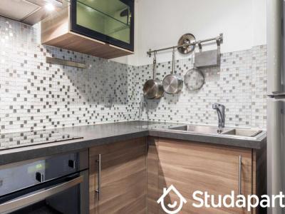 For rent Paris-16eme-arrondissement 2 rooms 63 m2 Paris (75016) photo 4