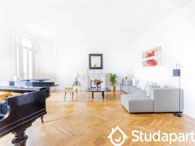 For rent Paris-16eme-arrondissement 4 rooms 212 m2 Paris (75016) photo 0