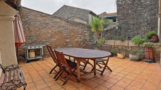 For sale 4 rooms 151 m2 Herault (34210) photo 1