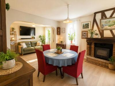For sale Pleslin-trigavou 6 rooms 141 m2 Cotes d'armor (22490) photo 2
