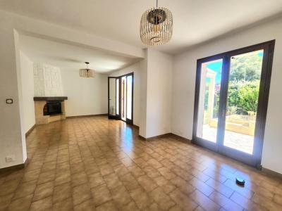 Louer Maison 82 m2 Saint-raphael