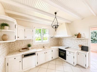 For sale Saux-et-pomarede 6 rooms 200 m2 Haute garonne (31800) photo 3