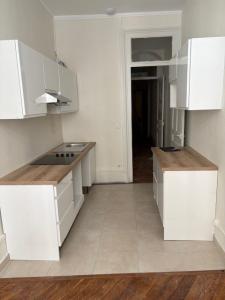Louer Appartement 79 m2 Lyon-2eme-arrondissement