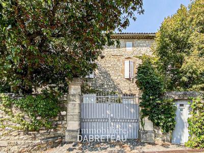 For sale Saint-jean-de-maruejols-et-aveja 8 rooms 530 m2 Gard (30430) photo 0