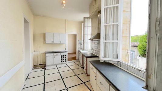 For sale Blaye 11 rooms 317 m2 Gironde (33390) photo 4